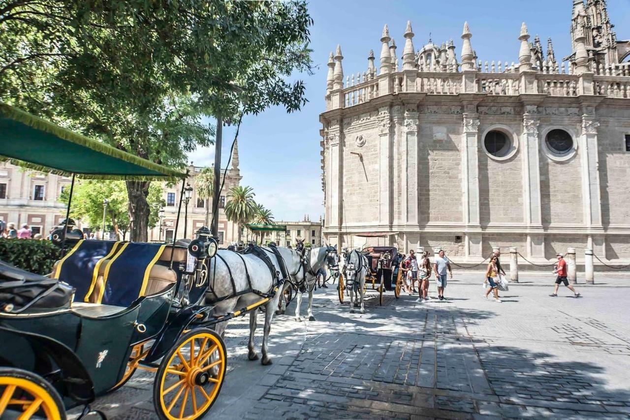 Abades Cathedral Oasis Apartment Seville Exterior photo